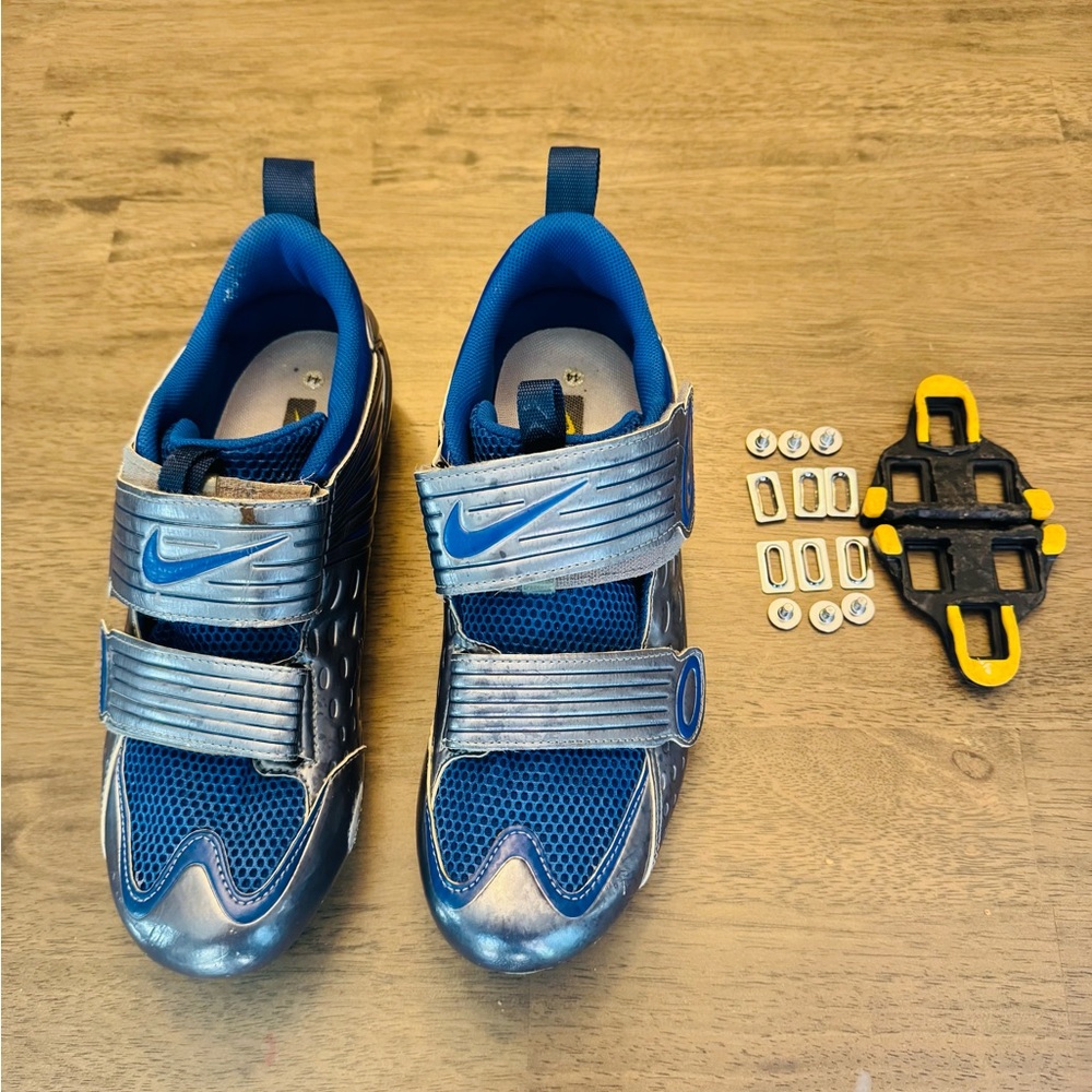 Nike cycling shoes, size 10
